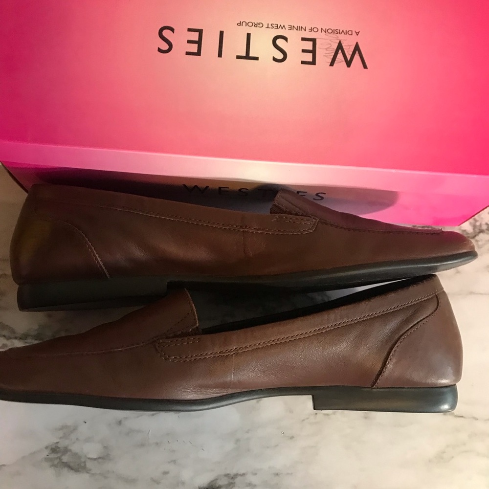 Westies size 8.5 brown slip on loafers